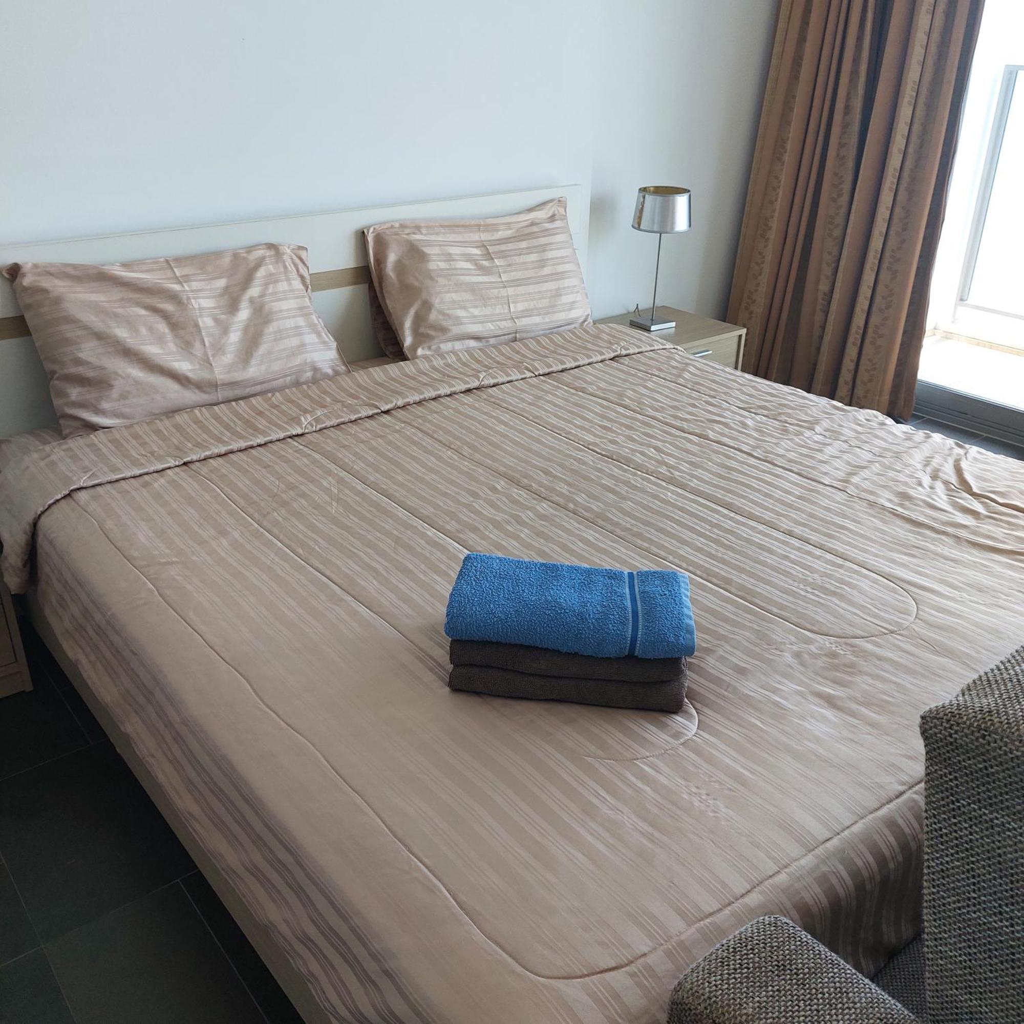 Sea View Apartment In Pattaya Exterior foto